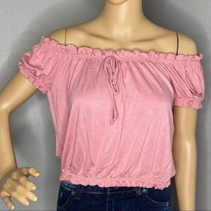 Free Kisses Rose Blush Pink Croptop Blouse Ruffled Sleeves And Waist Size Medium